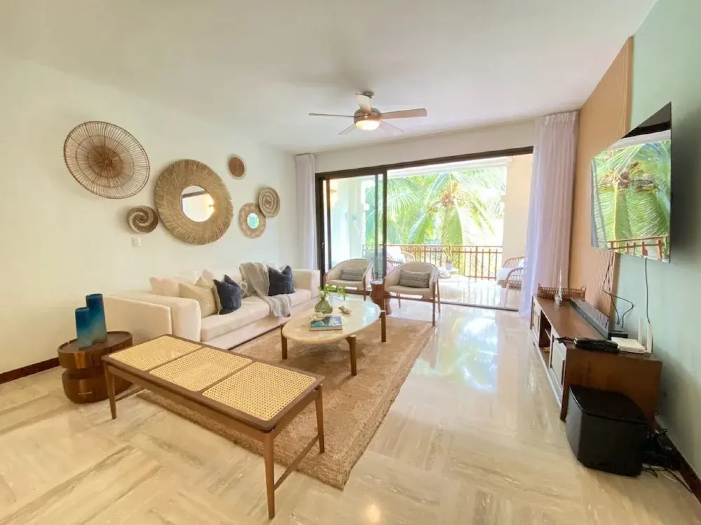 Charming Two-bedroom Apartment in Portillo