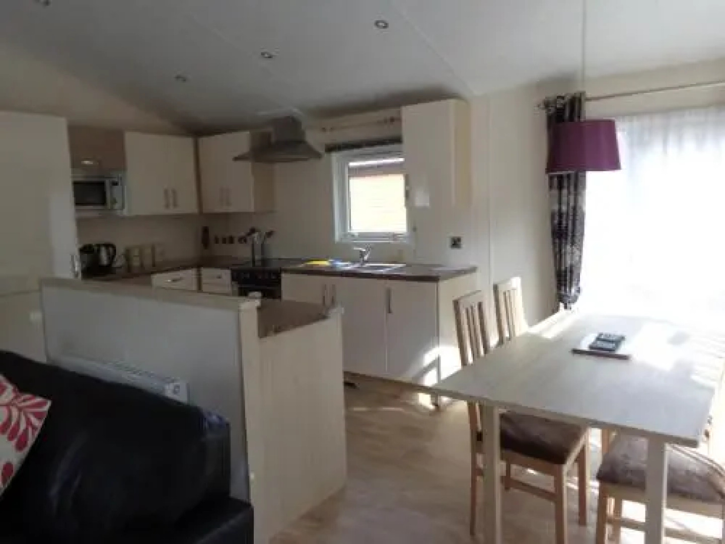 Dollar Lodge and Holiday Home Park