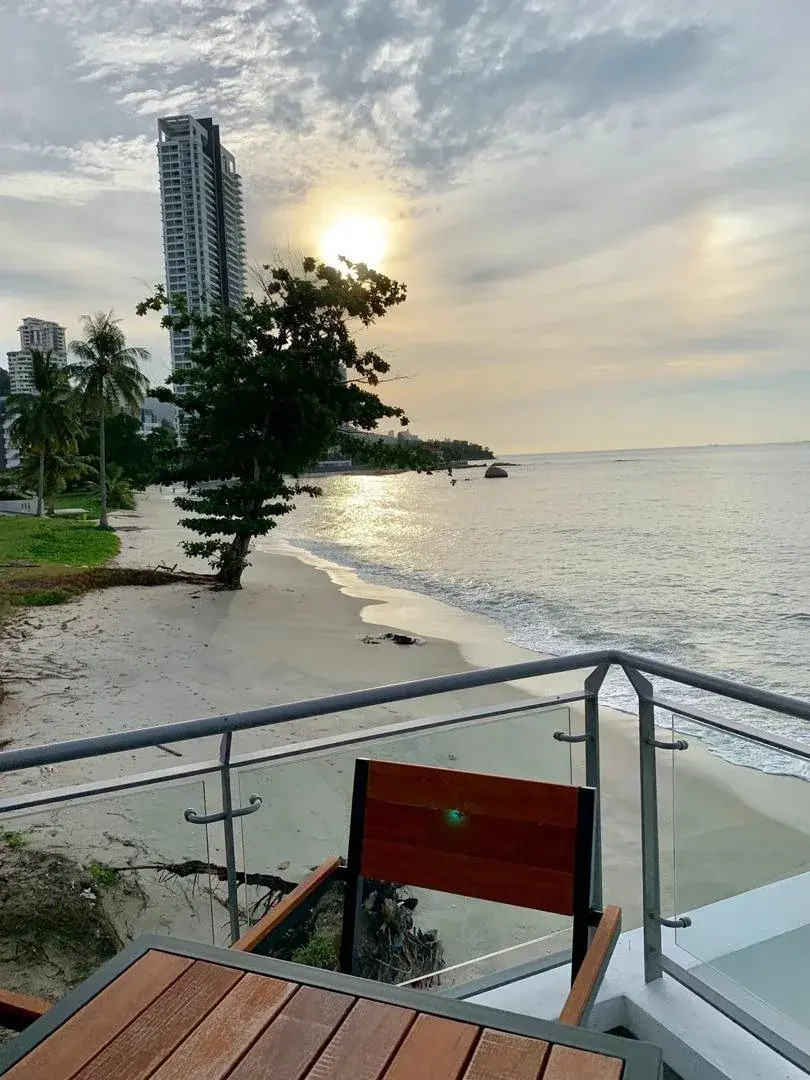 Hompton by the Beach Penang