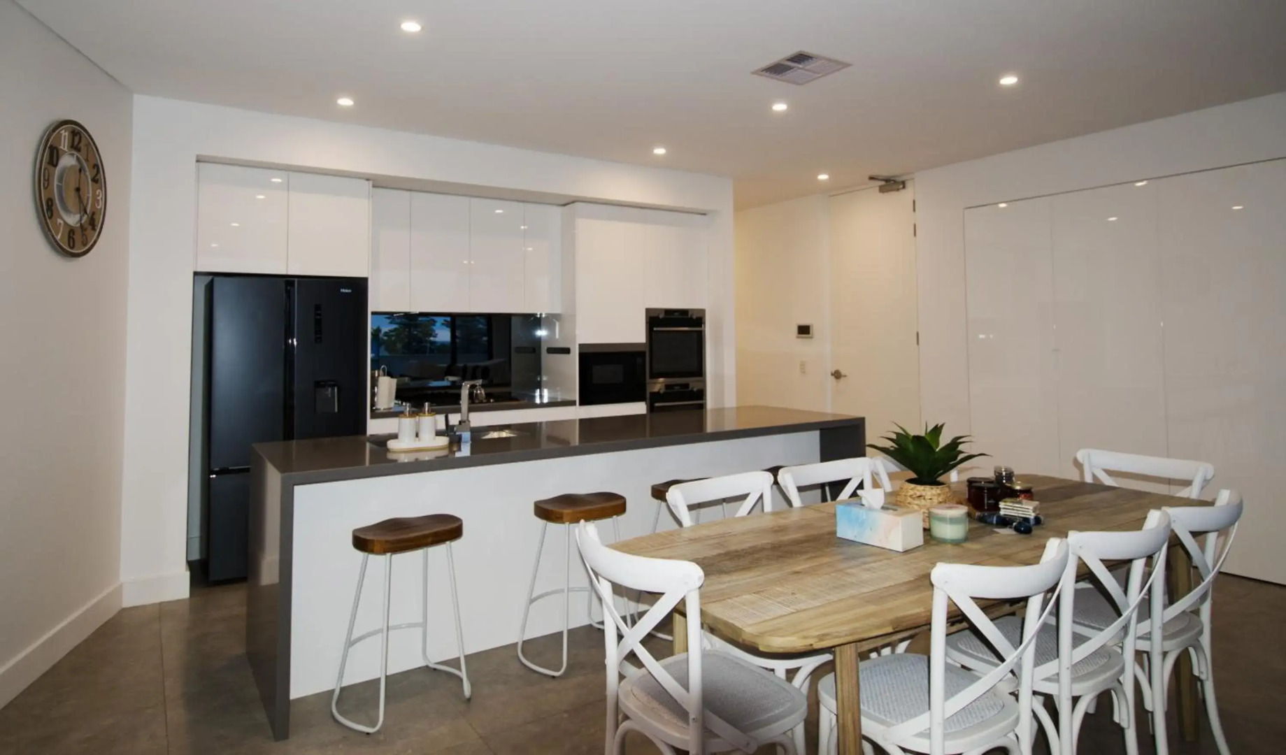 Shellharbour Seaview Luxury Escape