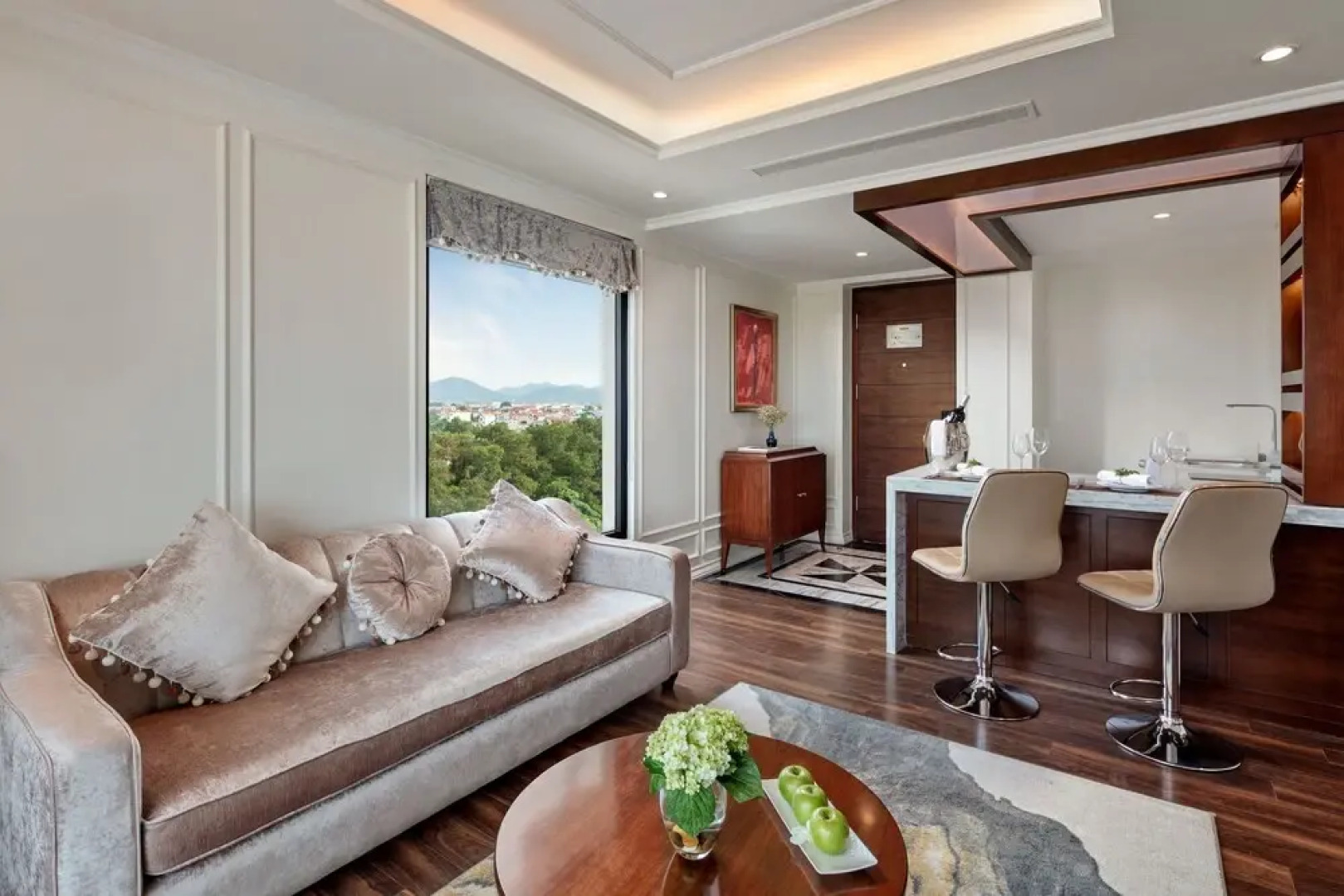 Ravatel Luxury Hotel Bac Giang