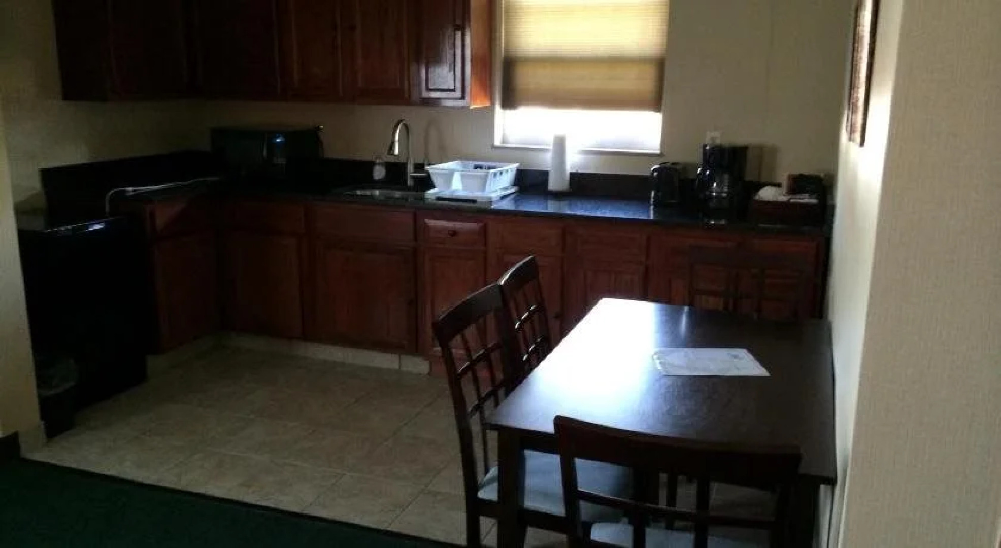 Pacer Inn And Suites Delaware