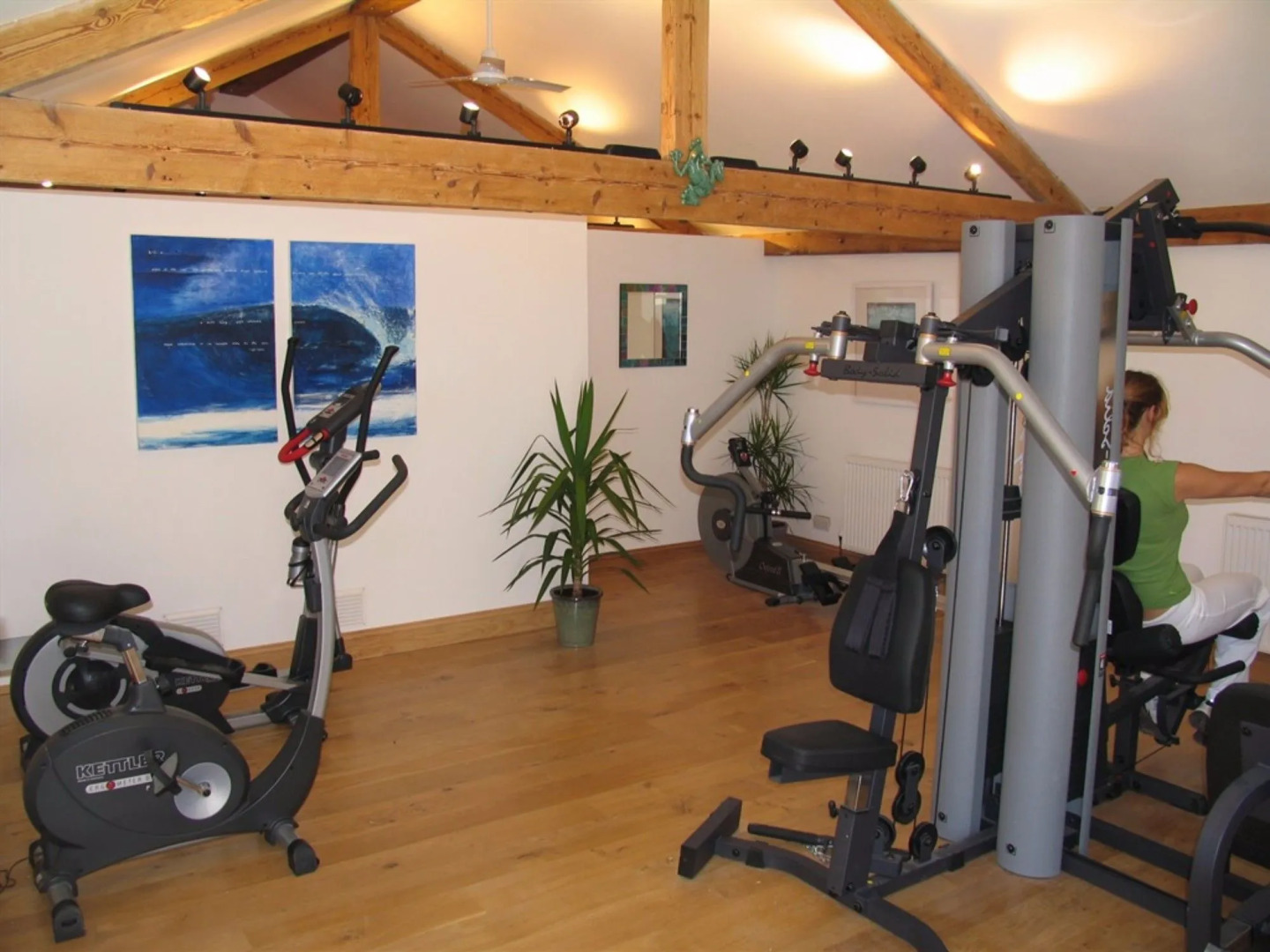 Elements Hotel & Restaurant