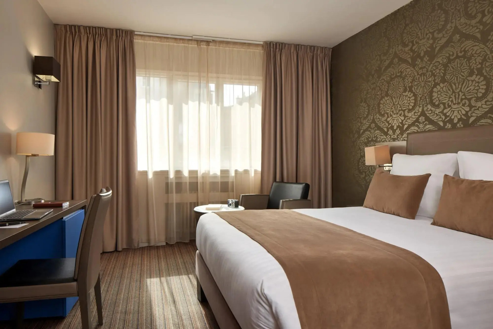 Timhotel Opera Blanche Fontaine