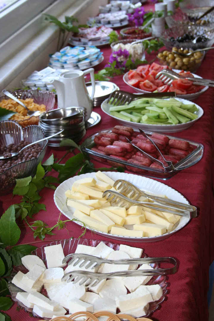 Canada Hotel & Bungalows