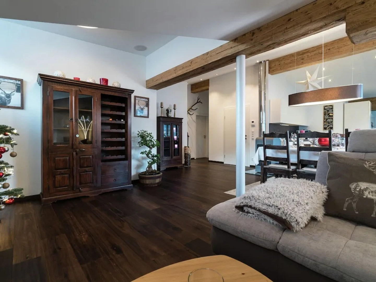 Modern Apartment Near Ski Area in Niedernsill