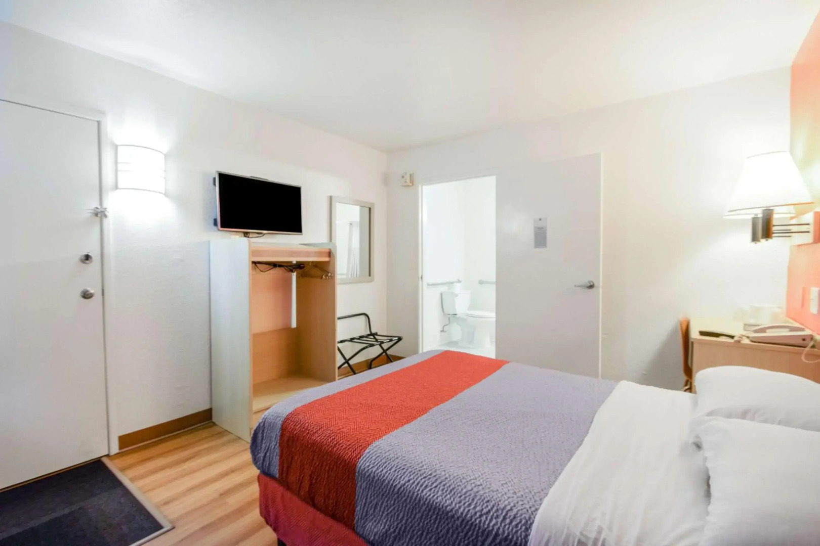 Motel 6 Kelso - Mt. St. Helens