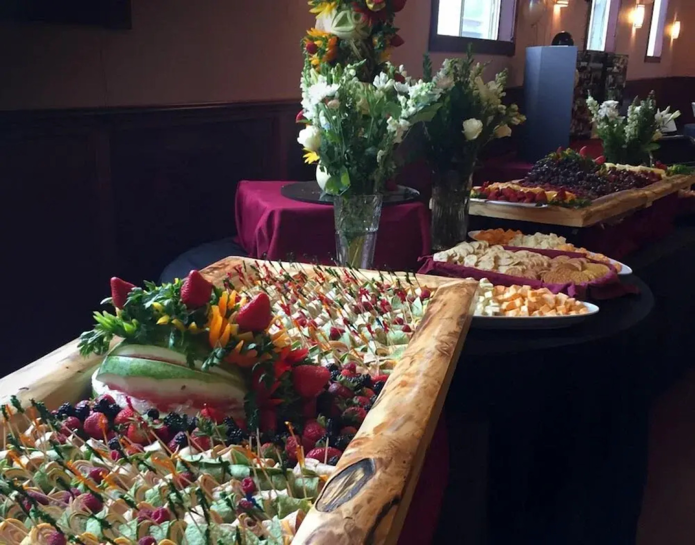 Mackinaw Beach & Bay Inn & Suites