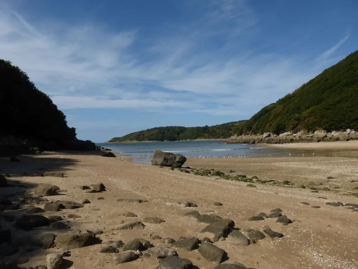 Holiday accommodation, near the beach, Ploulec'h (2nd floor, 2 bedrooms)