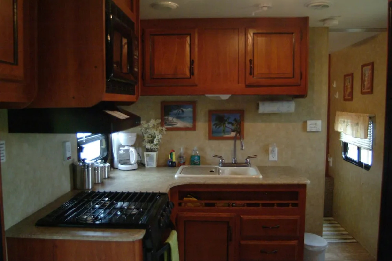 Sea Parrot Ocean View Resort