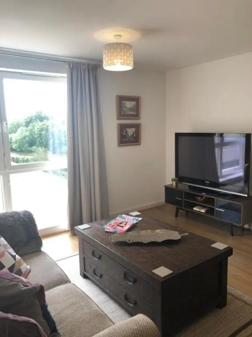 Hansen House 2 with Private Parking