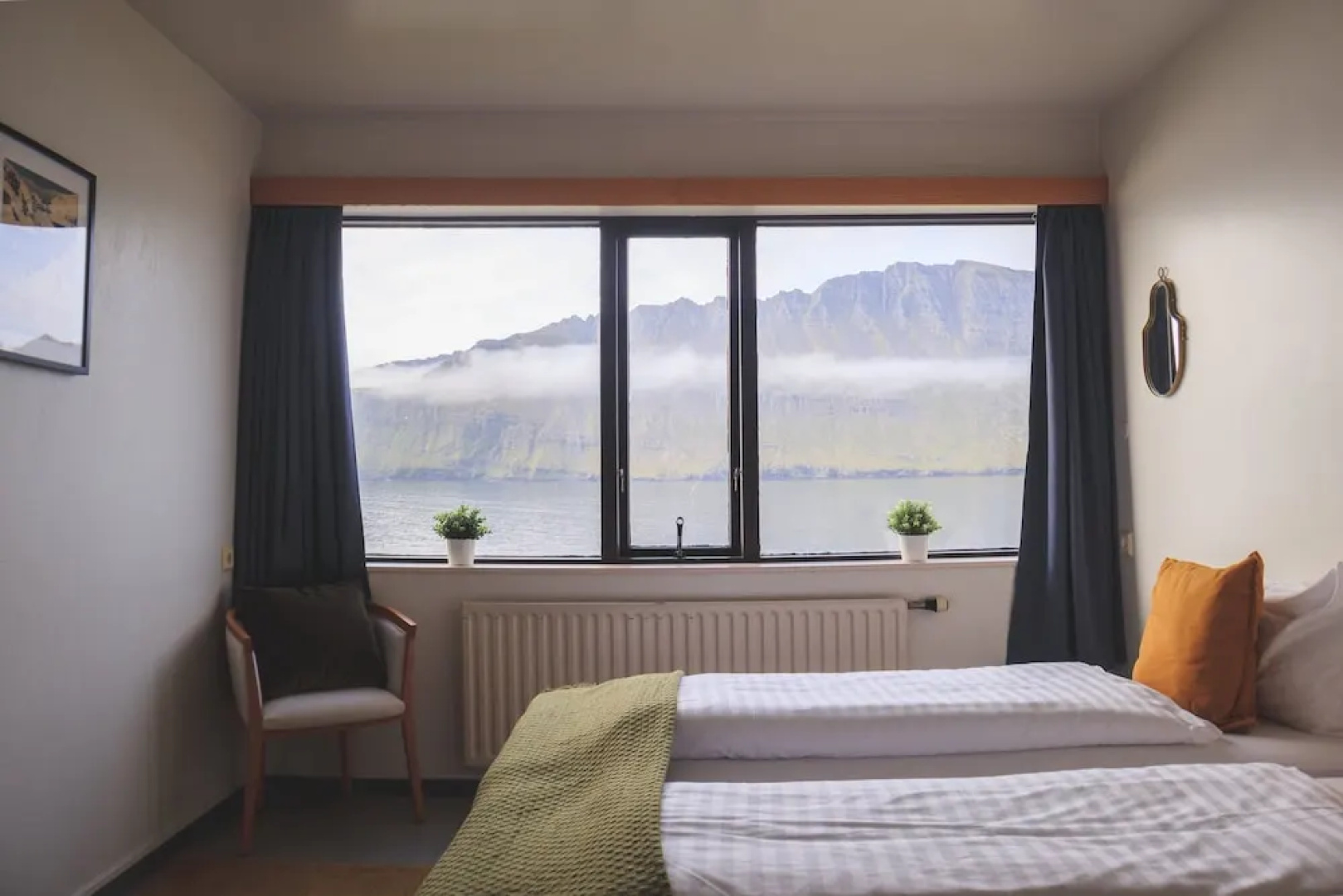 The Cliff Hotel
