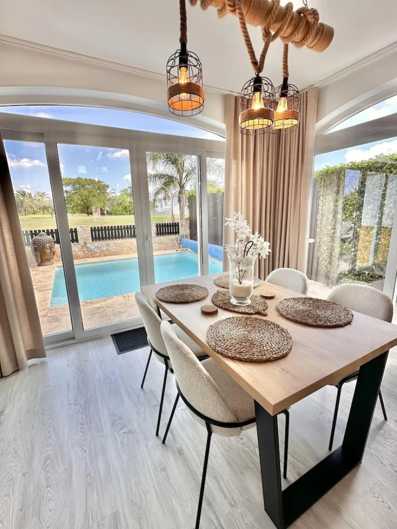 Luxurious Frontline Golf Villa on Mar Menor Golf