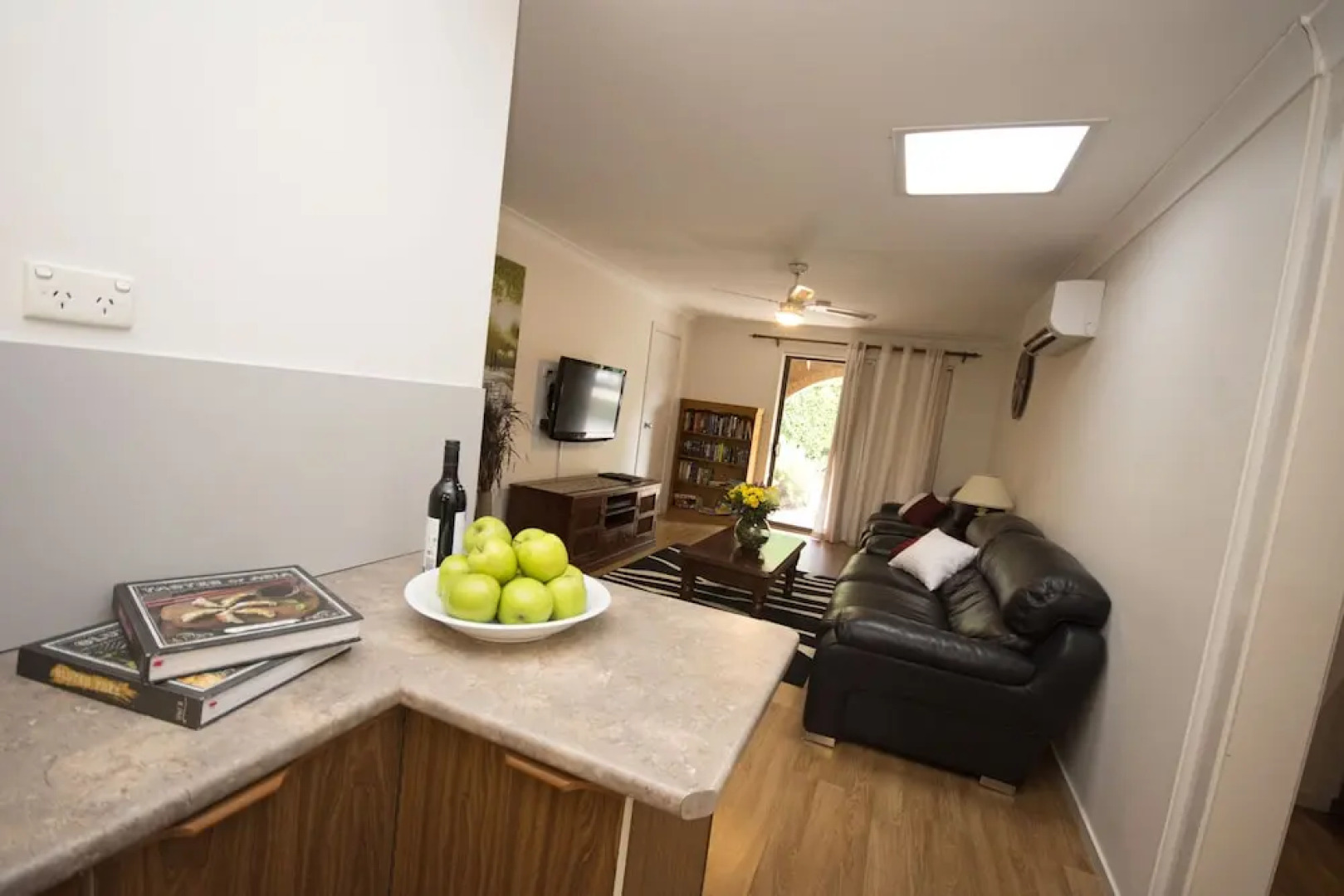 Central Wagga Apartment