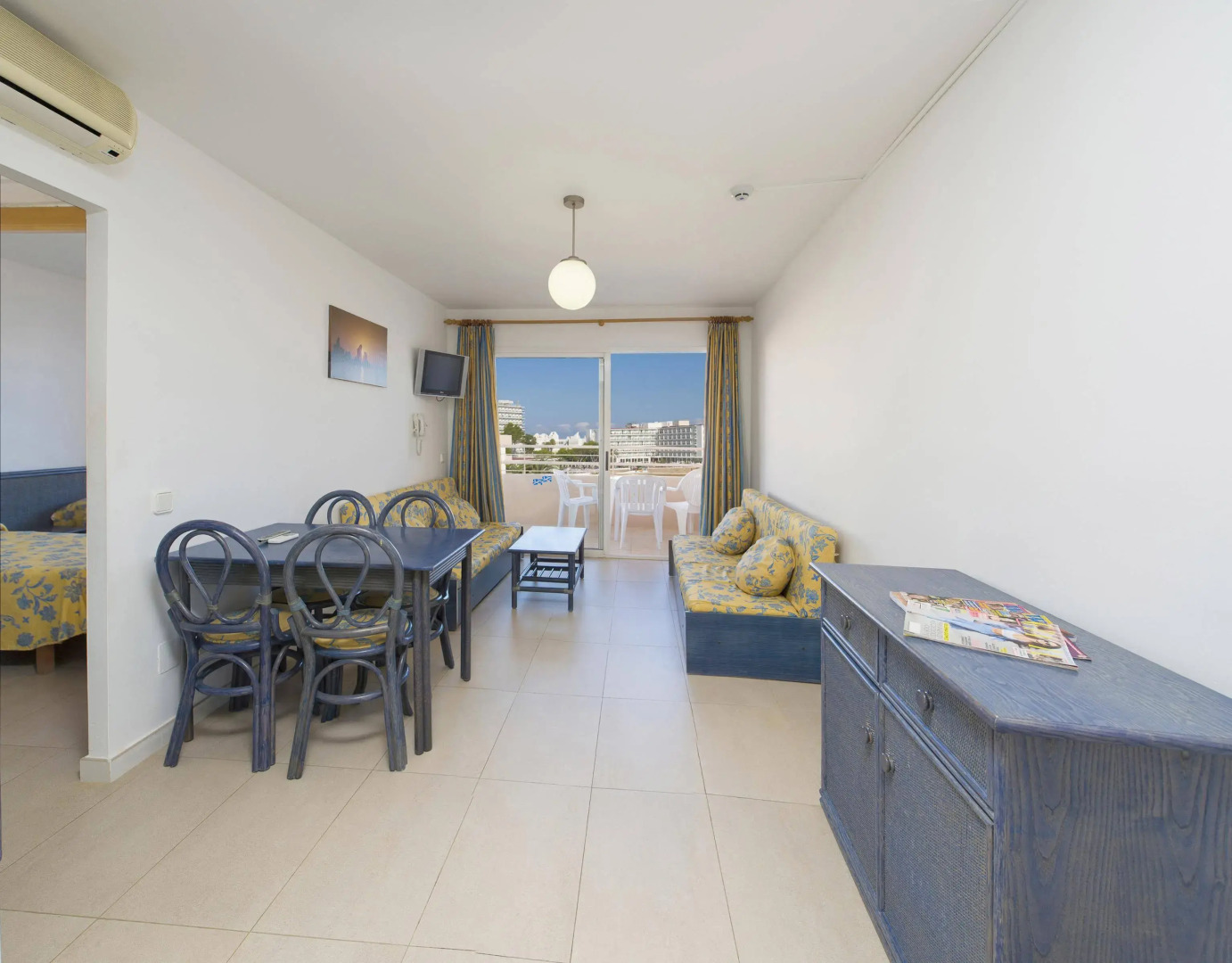 Playa Bella Beach Apartments