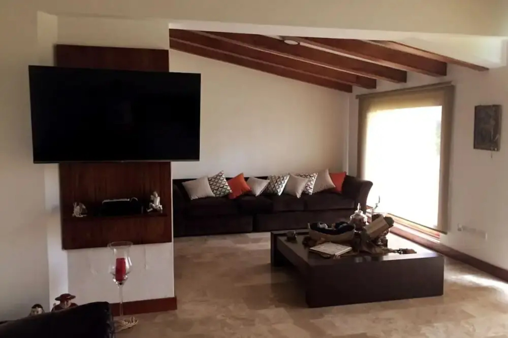 Luxury Casa Guayllabamba - BBQ Jacuzzi Gym Piscina