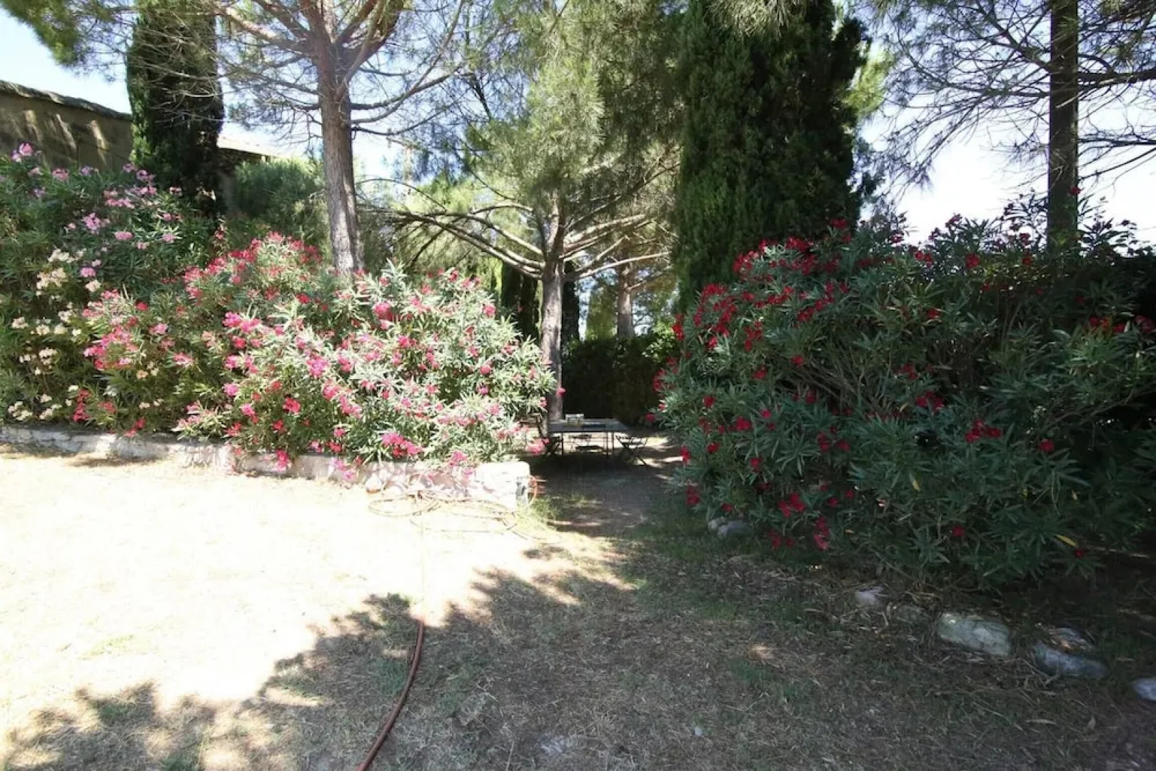House With 3 Bedrooms in Marsillargues, With Enclosed Garden and Wifi