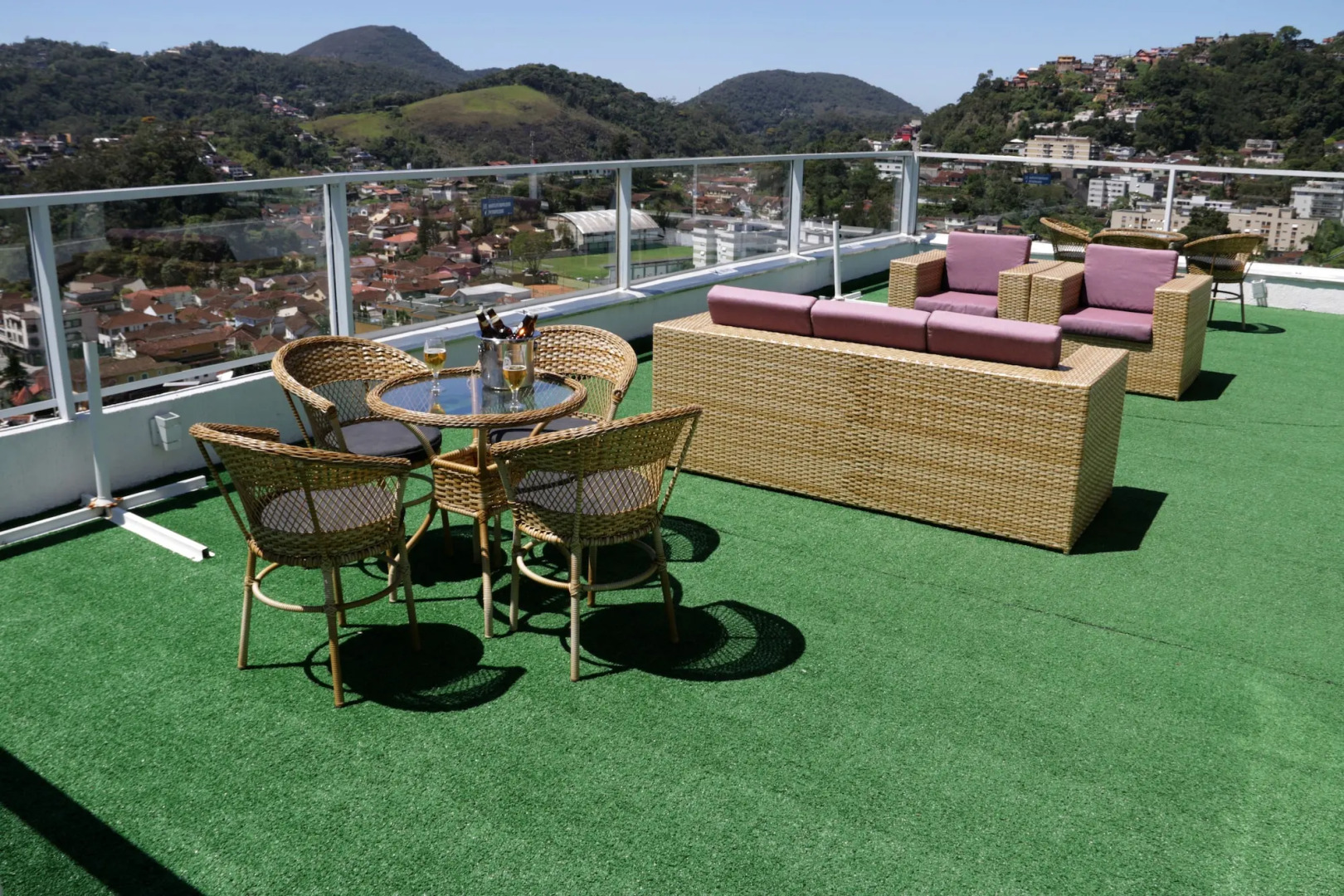 Hotel Petropolis Inn