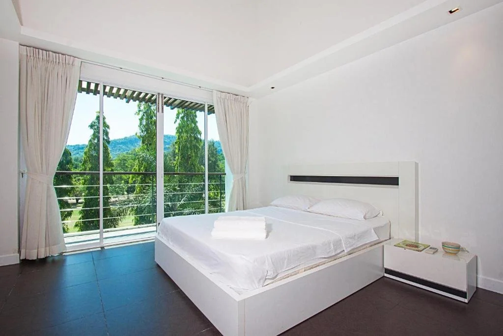 Yu-Pha Villa