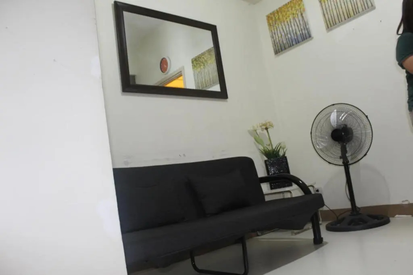 CHATEAU ELYSEE a3 near airport Wifi Kitchen