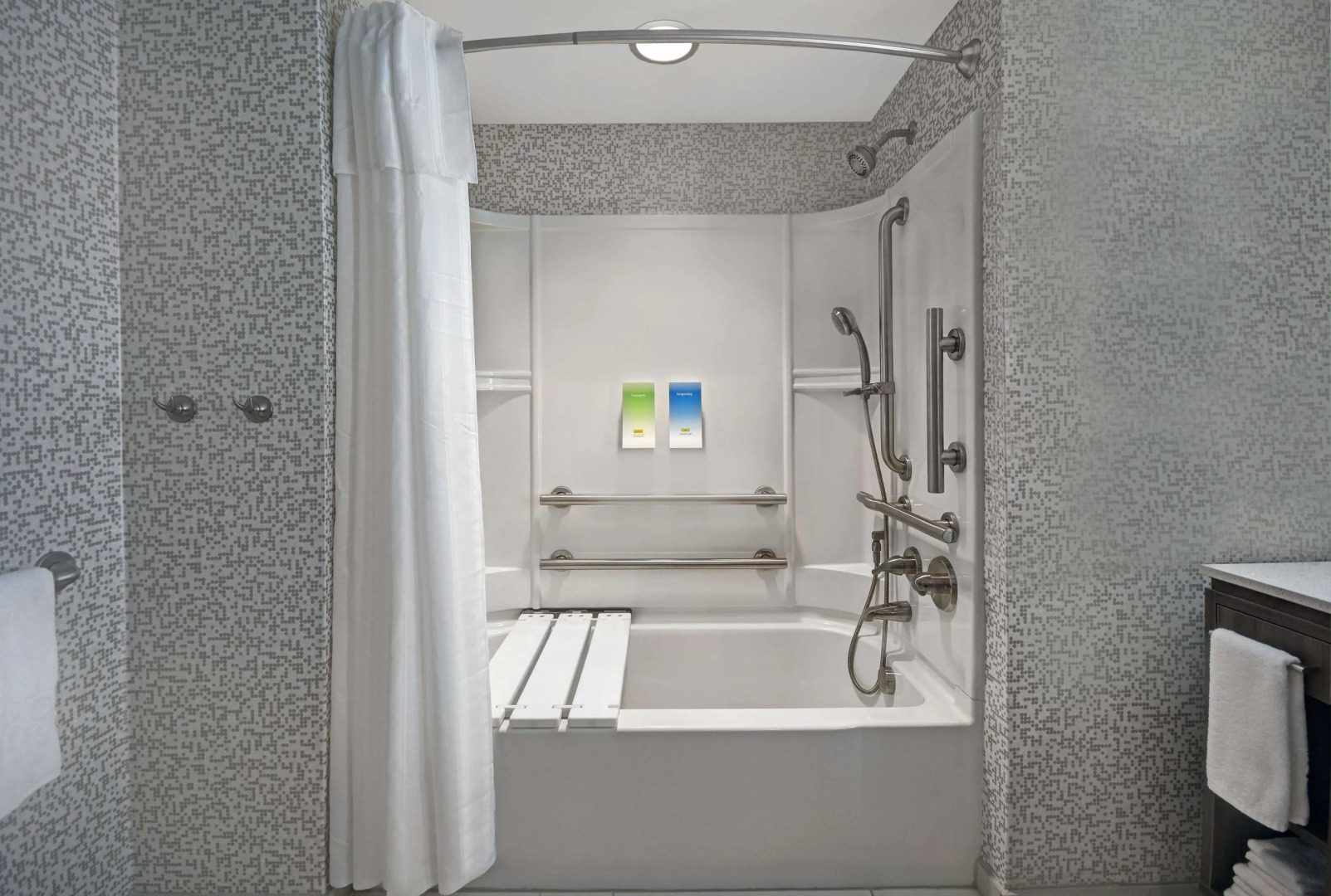 Home2 Suites by Hilton Utica, NY