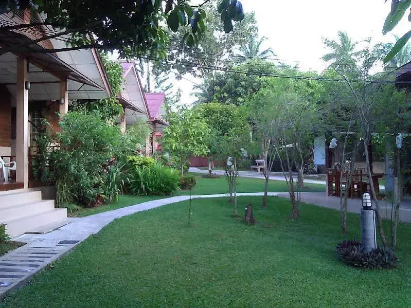 Ruan Rom Mai Bungalow