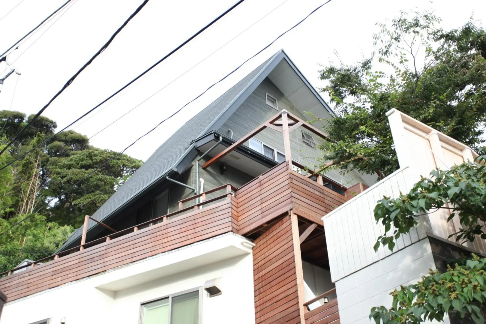 GLOCE 葉山 サーファーズログハウス l HAYAMA Surfers Log house