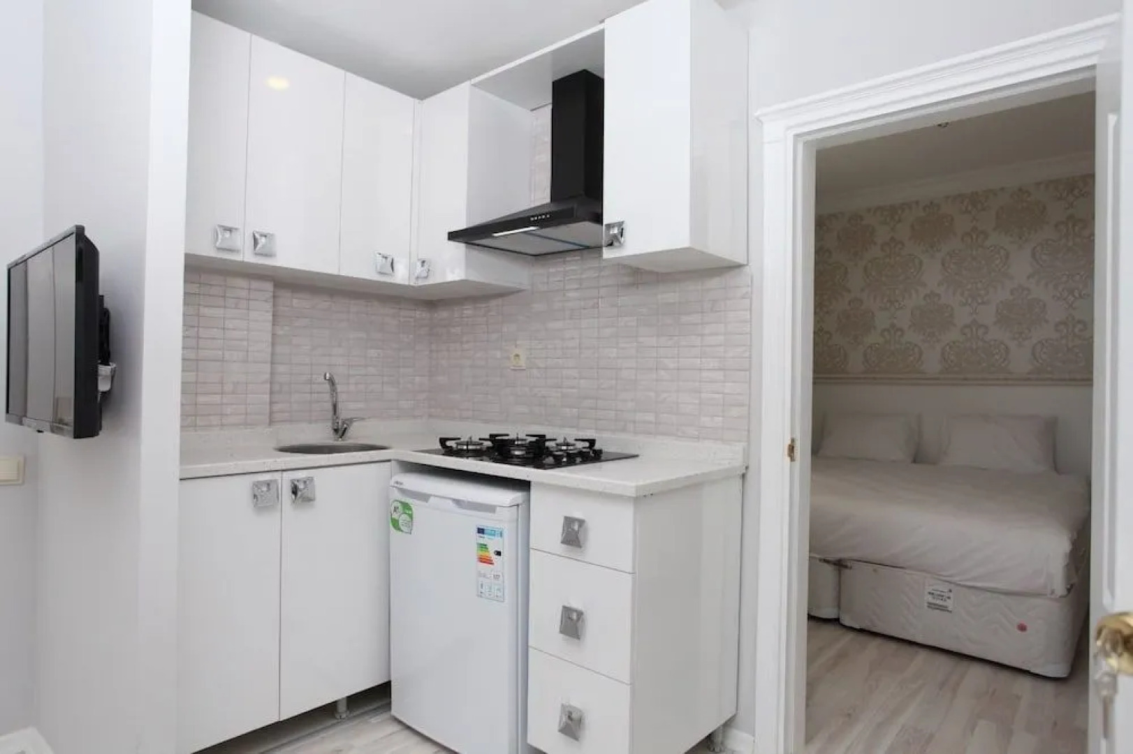 Golden Spark Apart Hotel