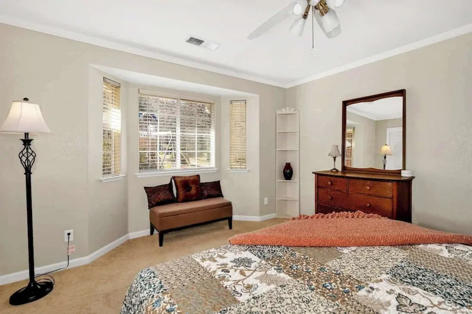 Awesome Views, Game Room, Hot Tub and More!