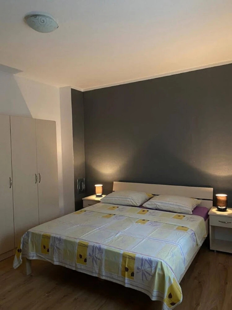 Domagoj - on the Beach - A3 Bijeli