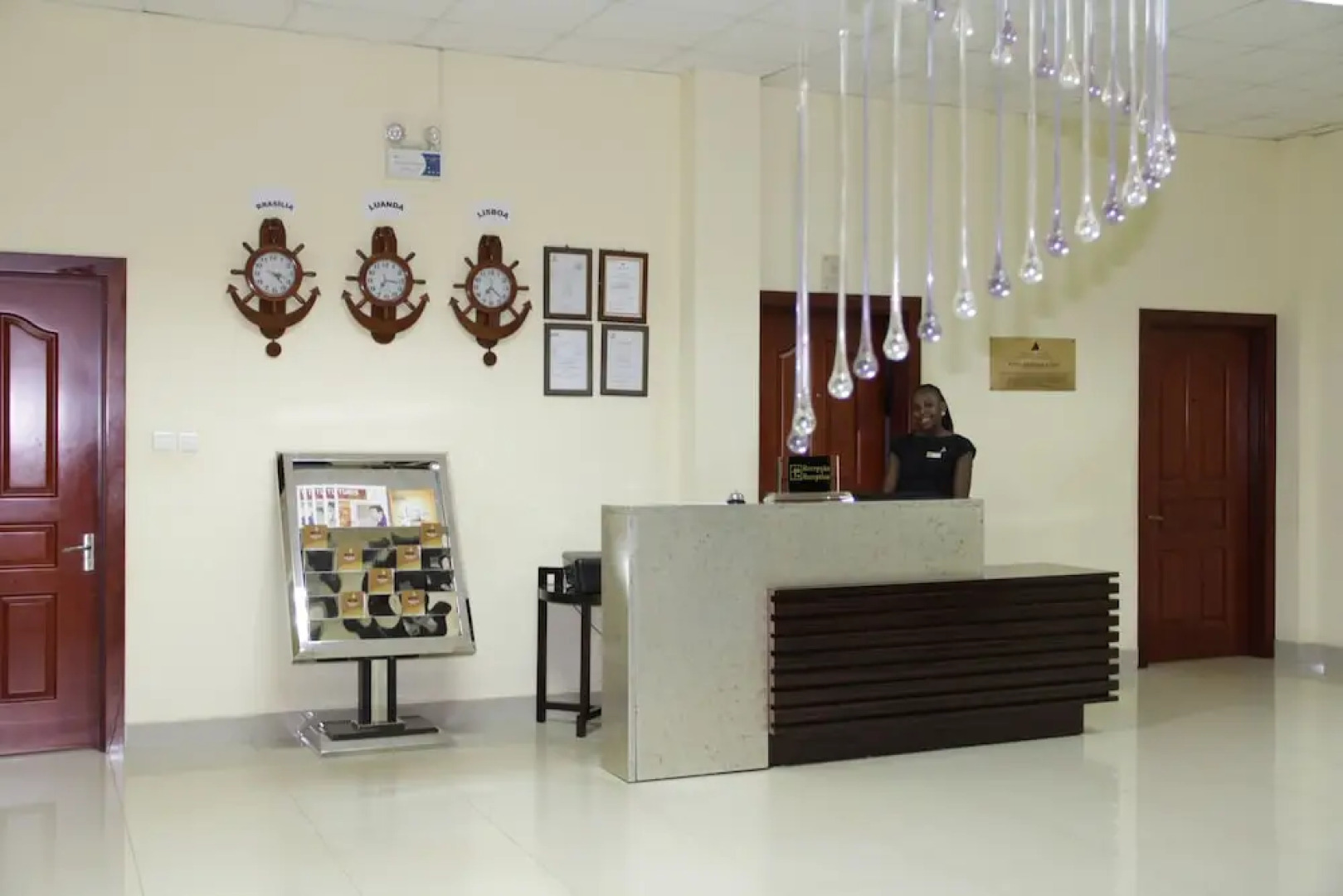 Hotel Ritz Waku-Kungo