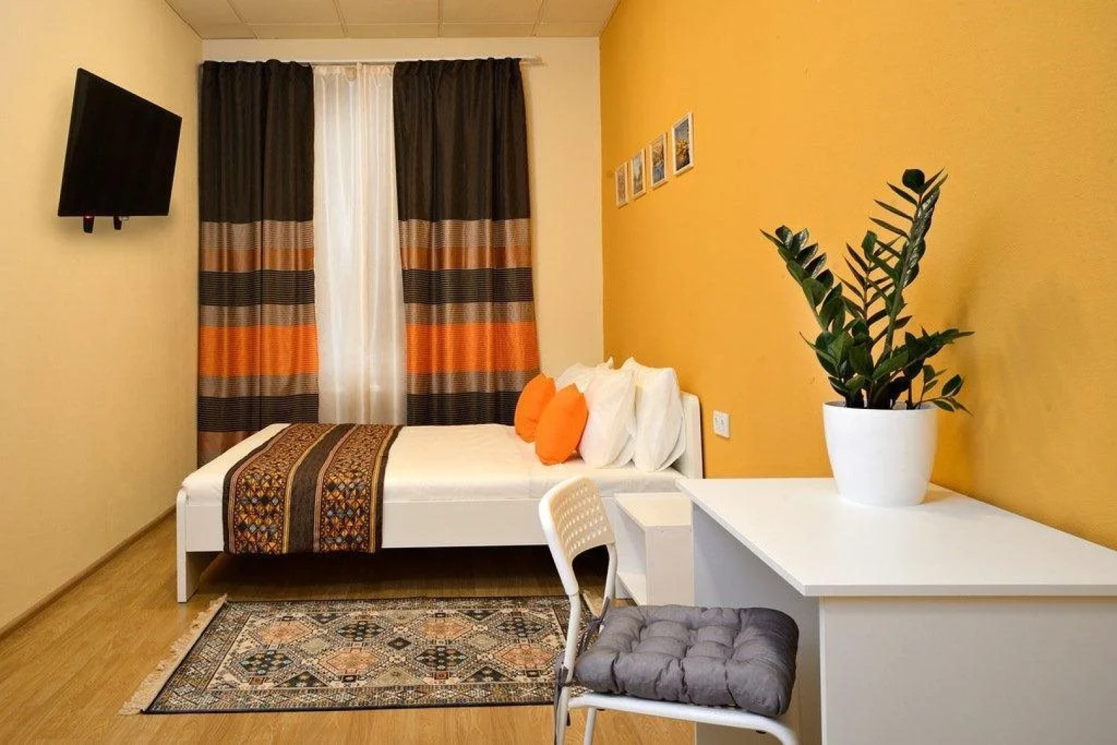 Apelsin Hotel on Sretenskiy Boulevard