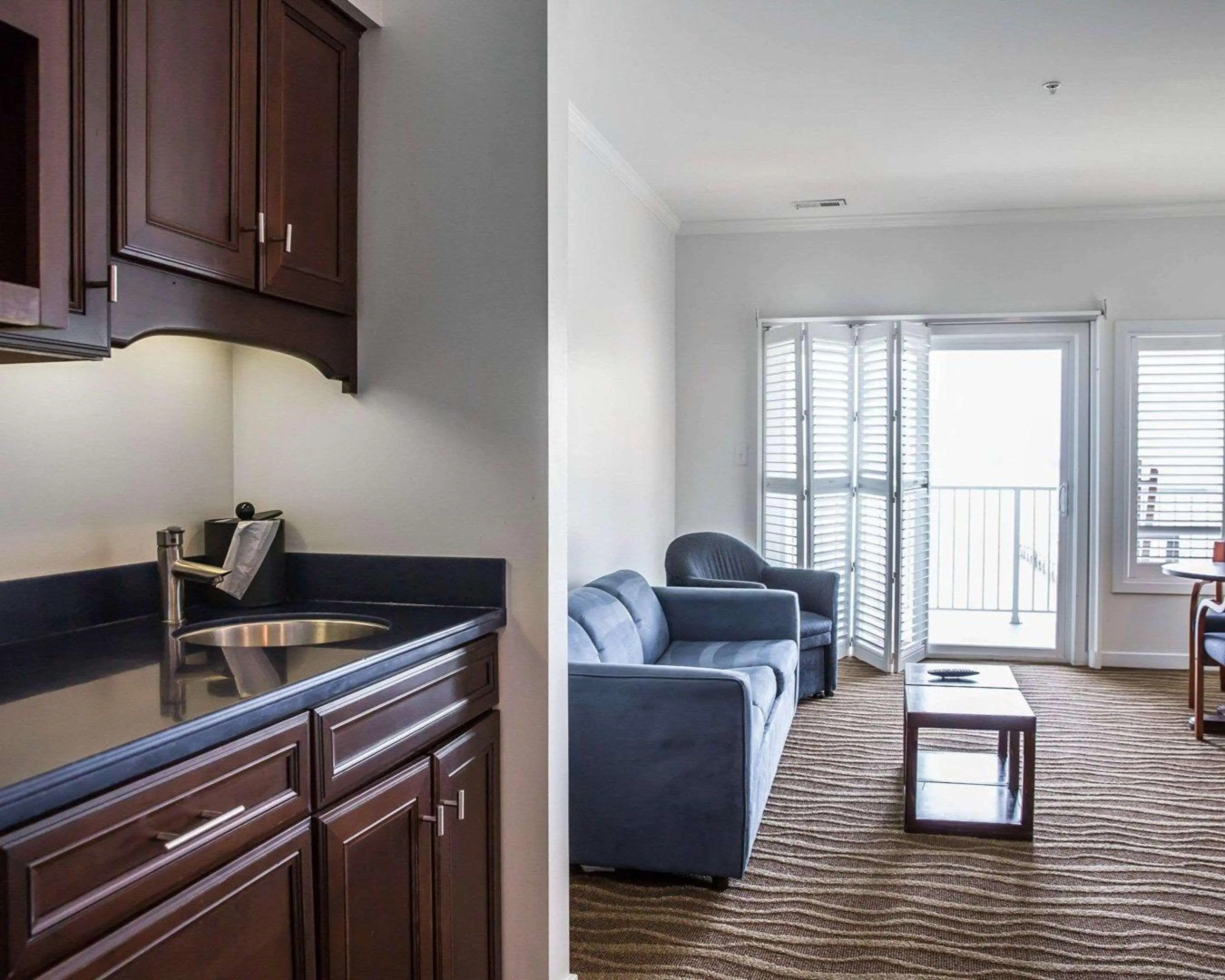 Island Inn & Suites, an Ascend Collection Hotel