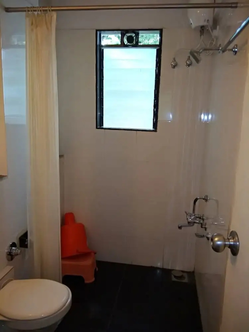 Radhika Inn (All Suite Hotel)