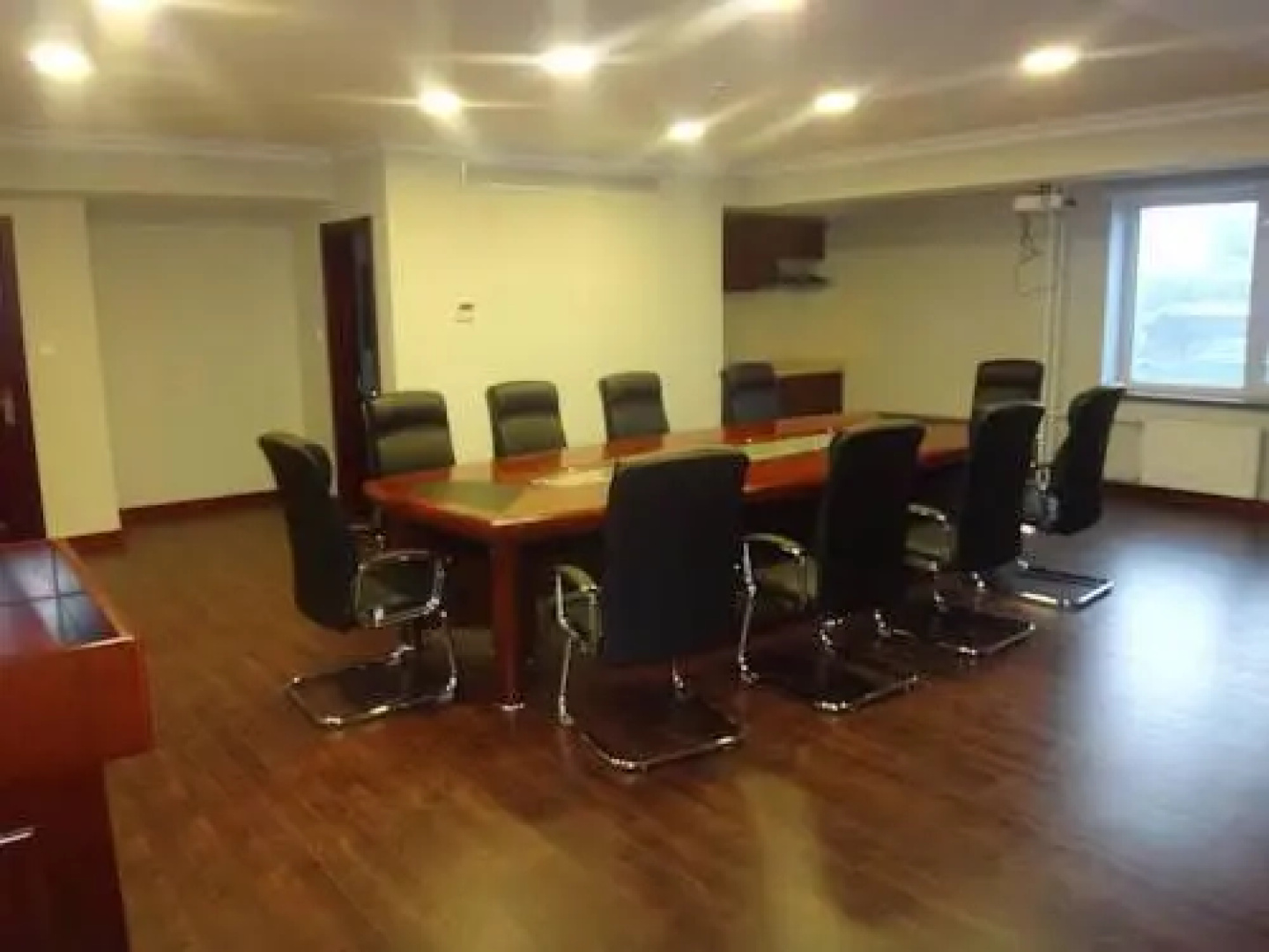 Platinum Hotel