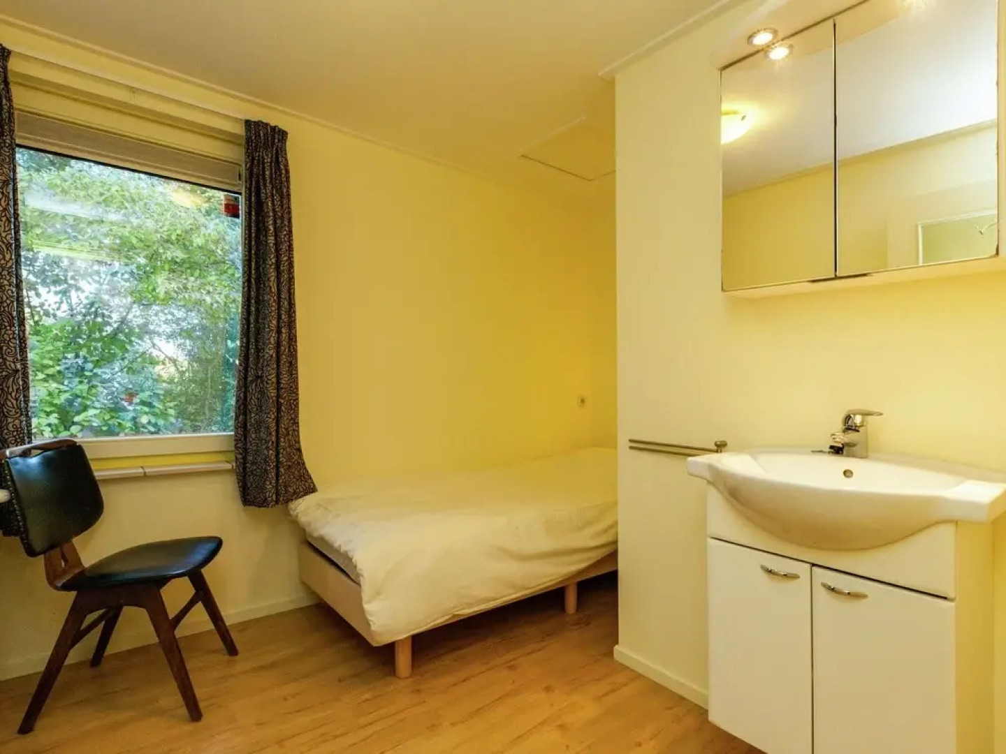 Charming Holiday Home in Koudekerke-dishoek