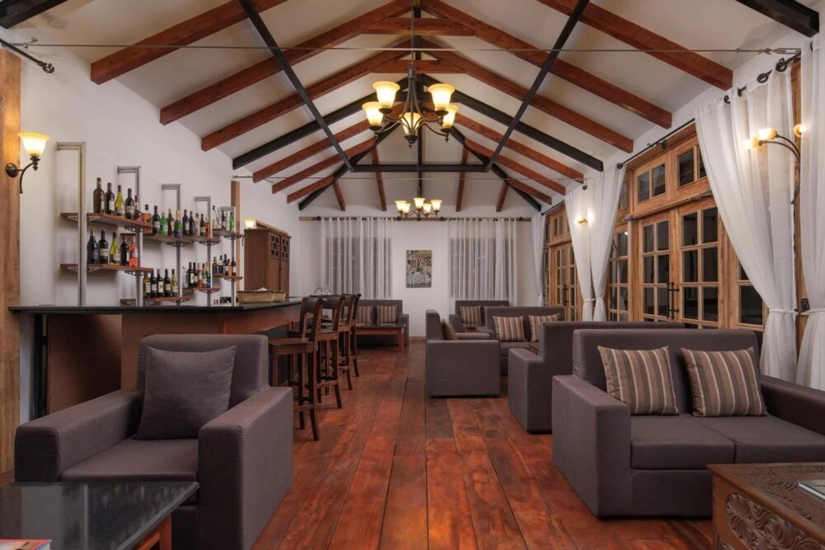 Ngorongoro Lions Paw