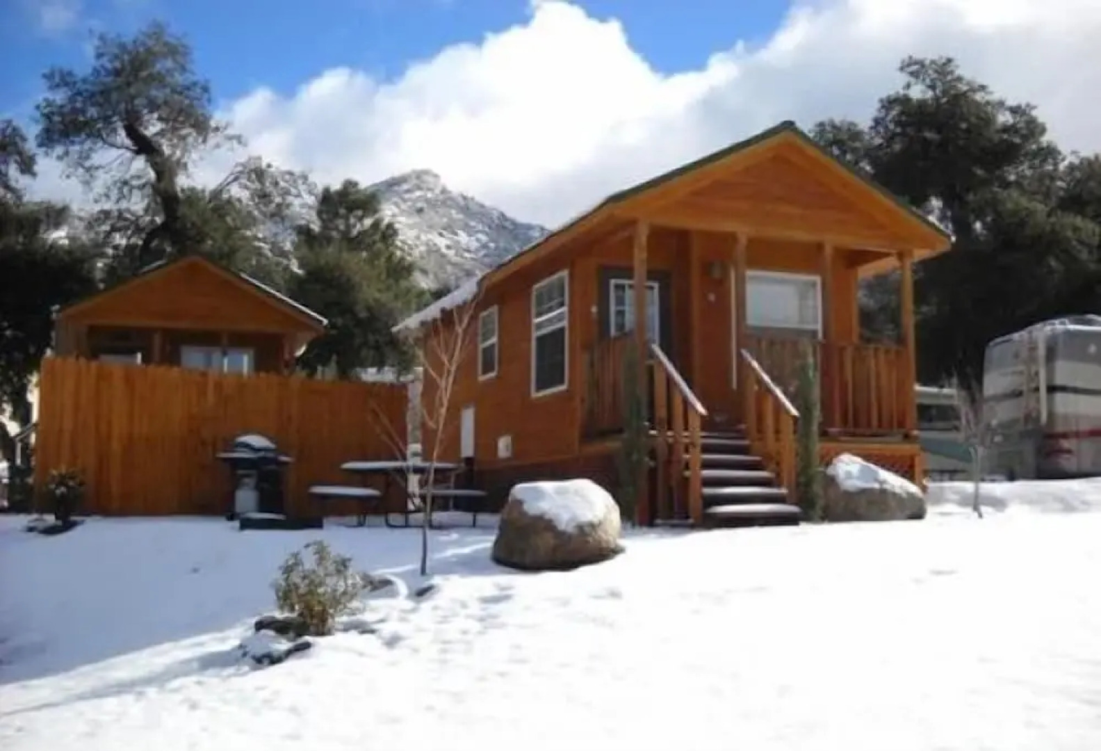 Oakzanita Springs RV Campground