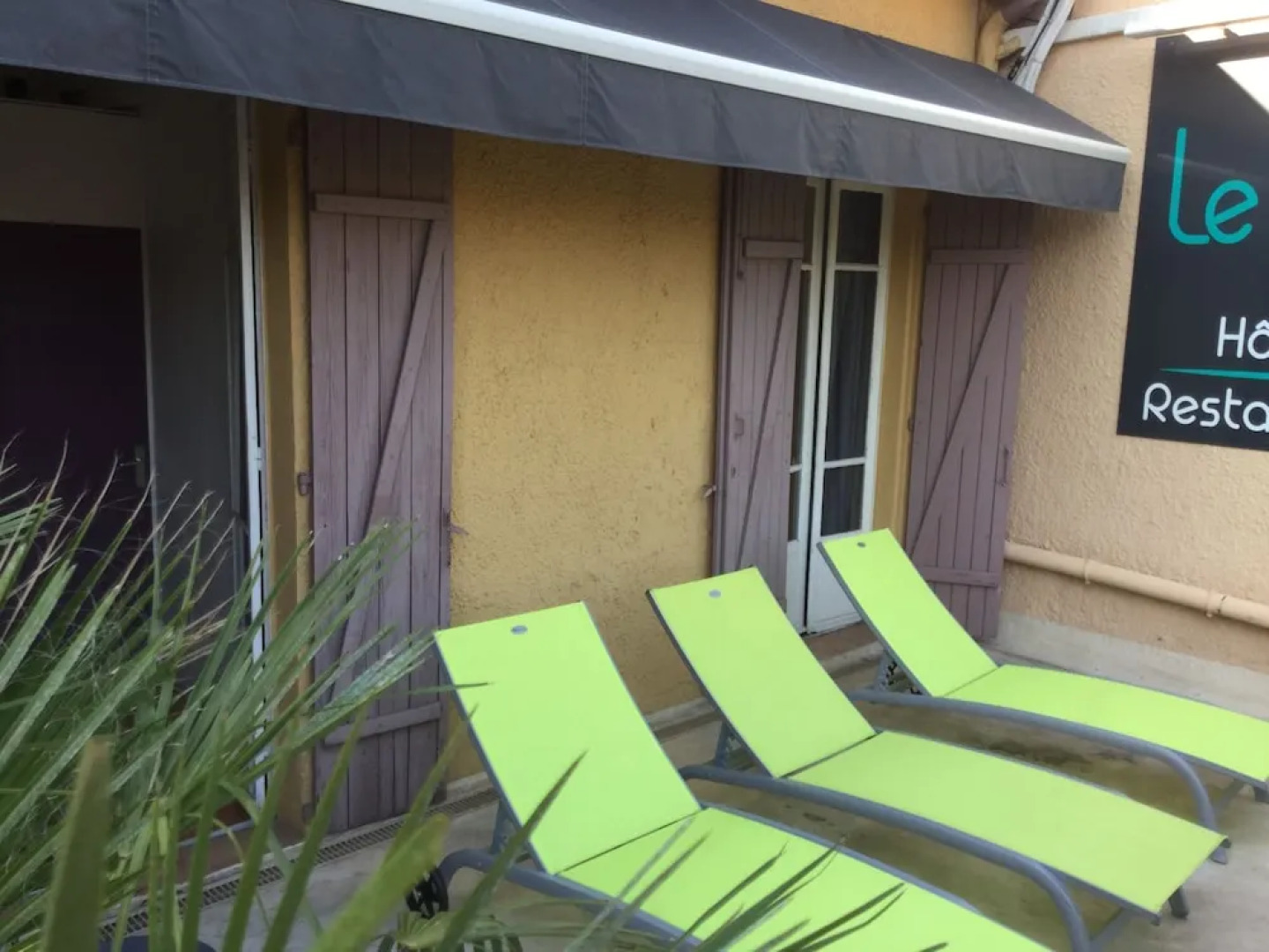 Hôtel Restaurant Le 8