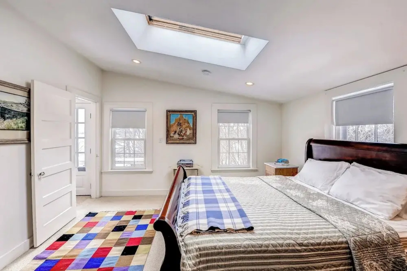 Ipswich Cottage: Beautiful Views, 5 Mins to Beach