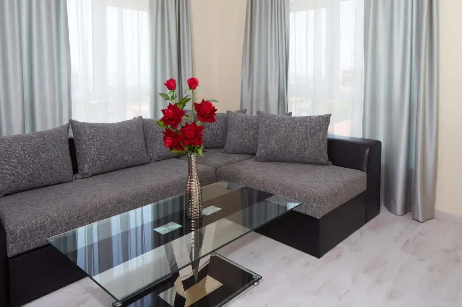 Villa Sardinia Apartments