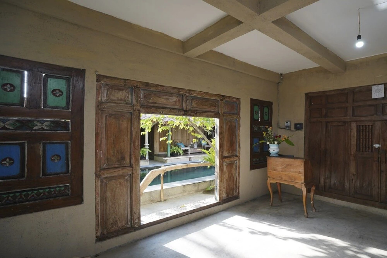 Kayu Beach Villa by OYO Rooms