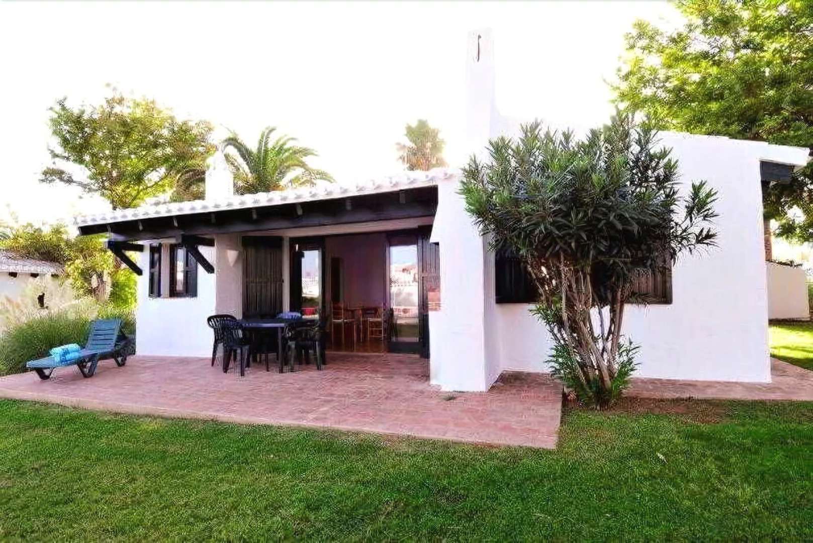 Complejo Piscina Binisafua