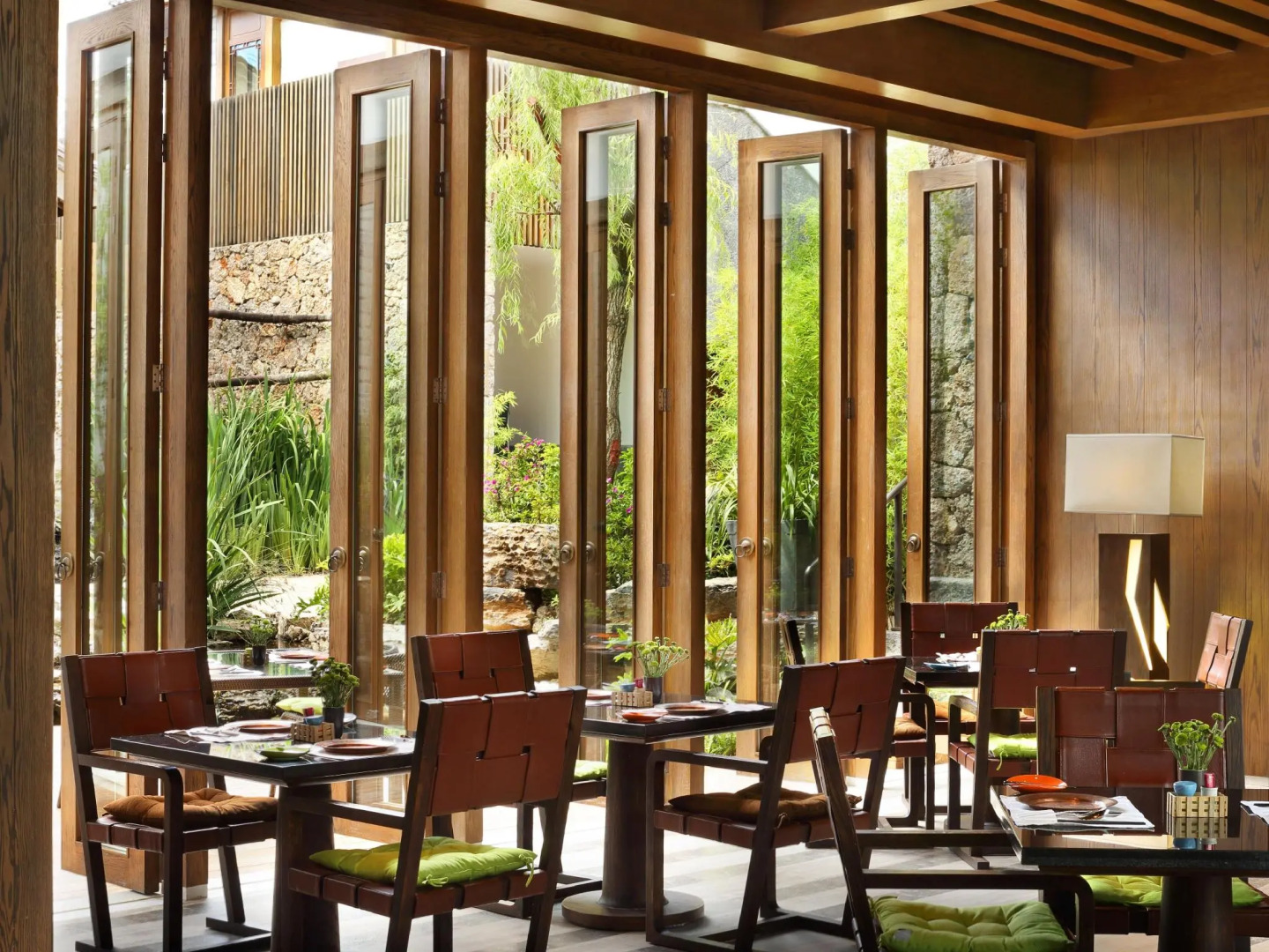 Hotel Indigo Lijiang Ancient Town by IHG