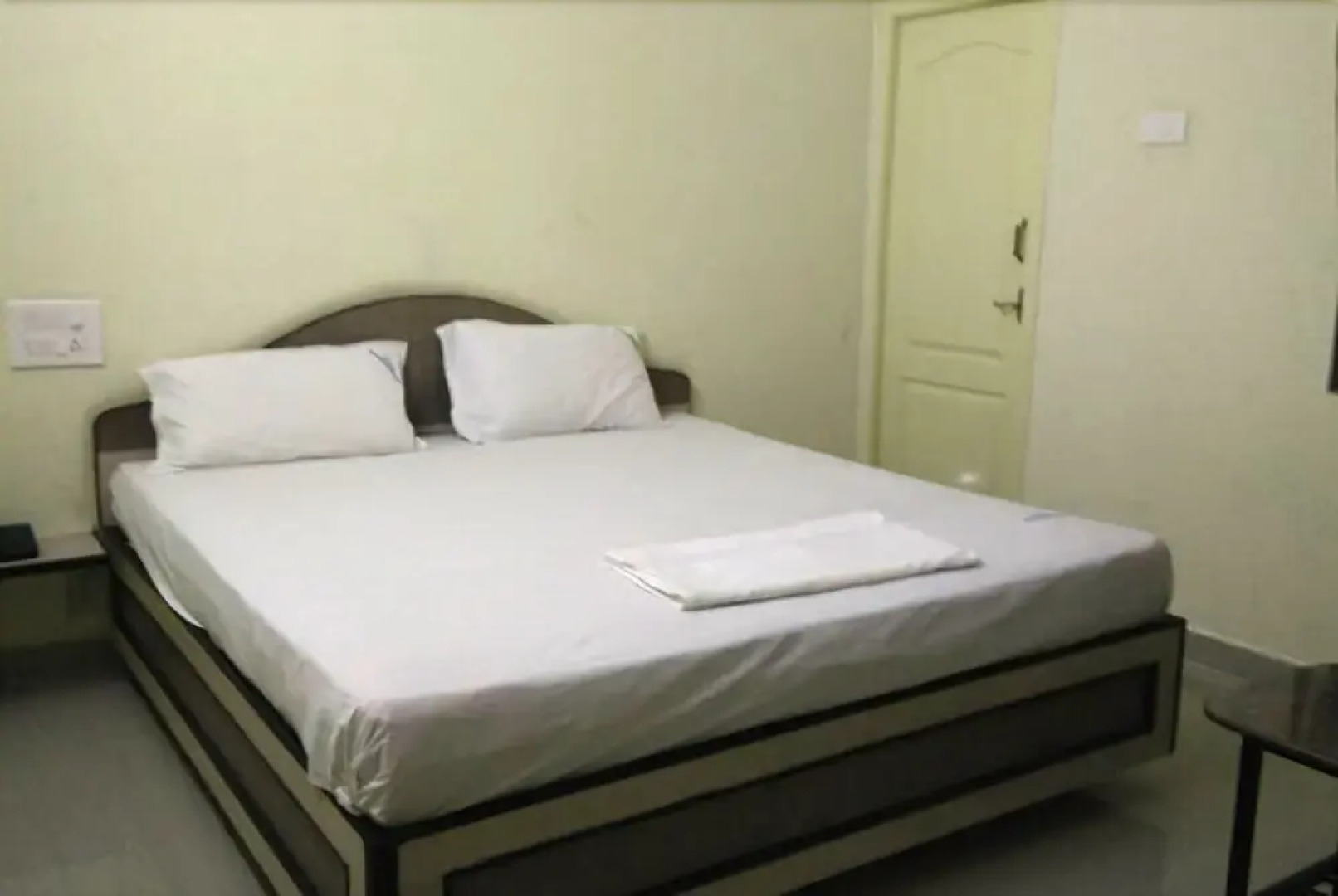 Hotel Sri BalaKrishna