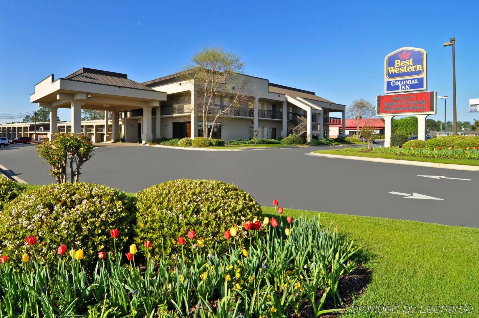 Best Western Colonial Inn