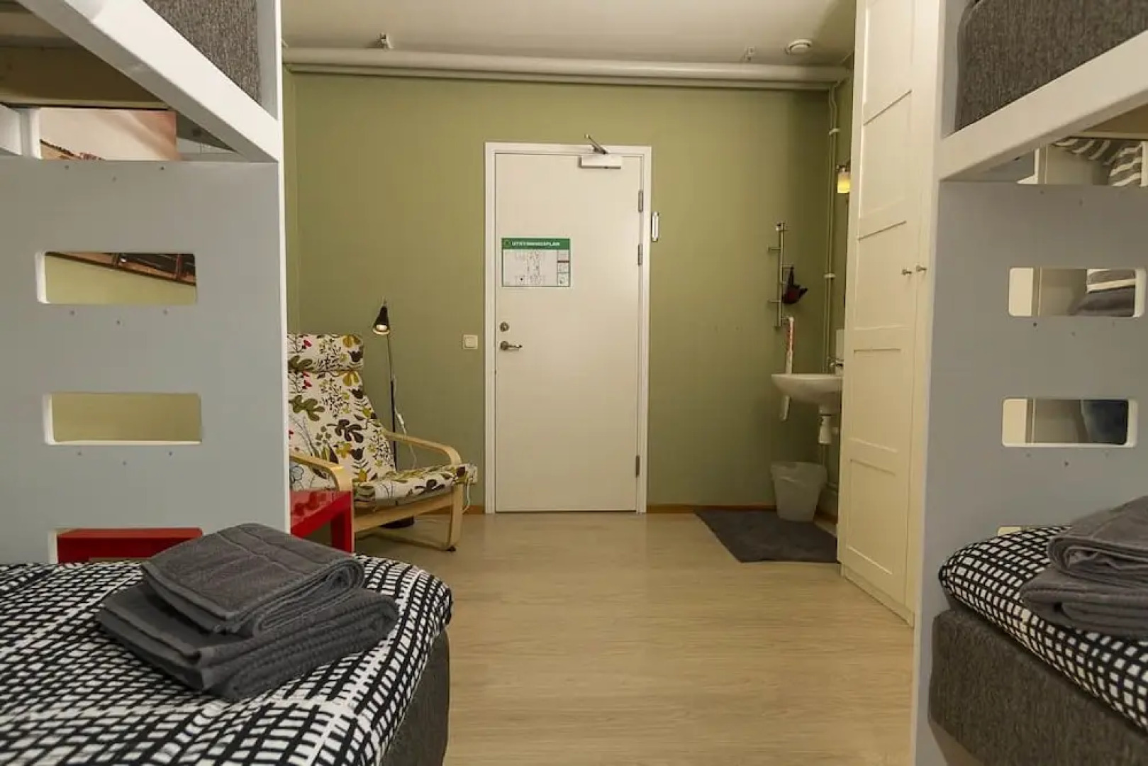 Hallands Kustvandrarhem Falkenberg - B&B