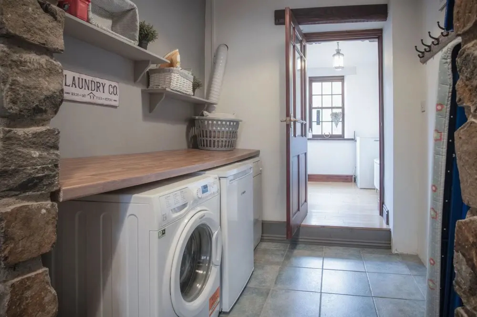 Tregoyr - 3 Bedroom Holiday Home - St Florence