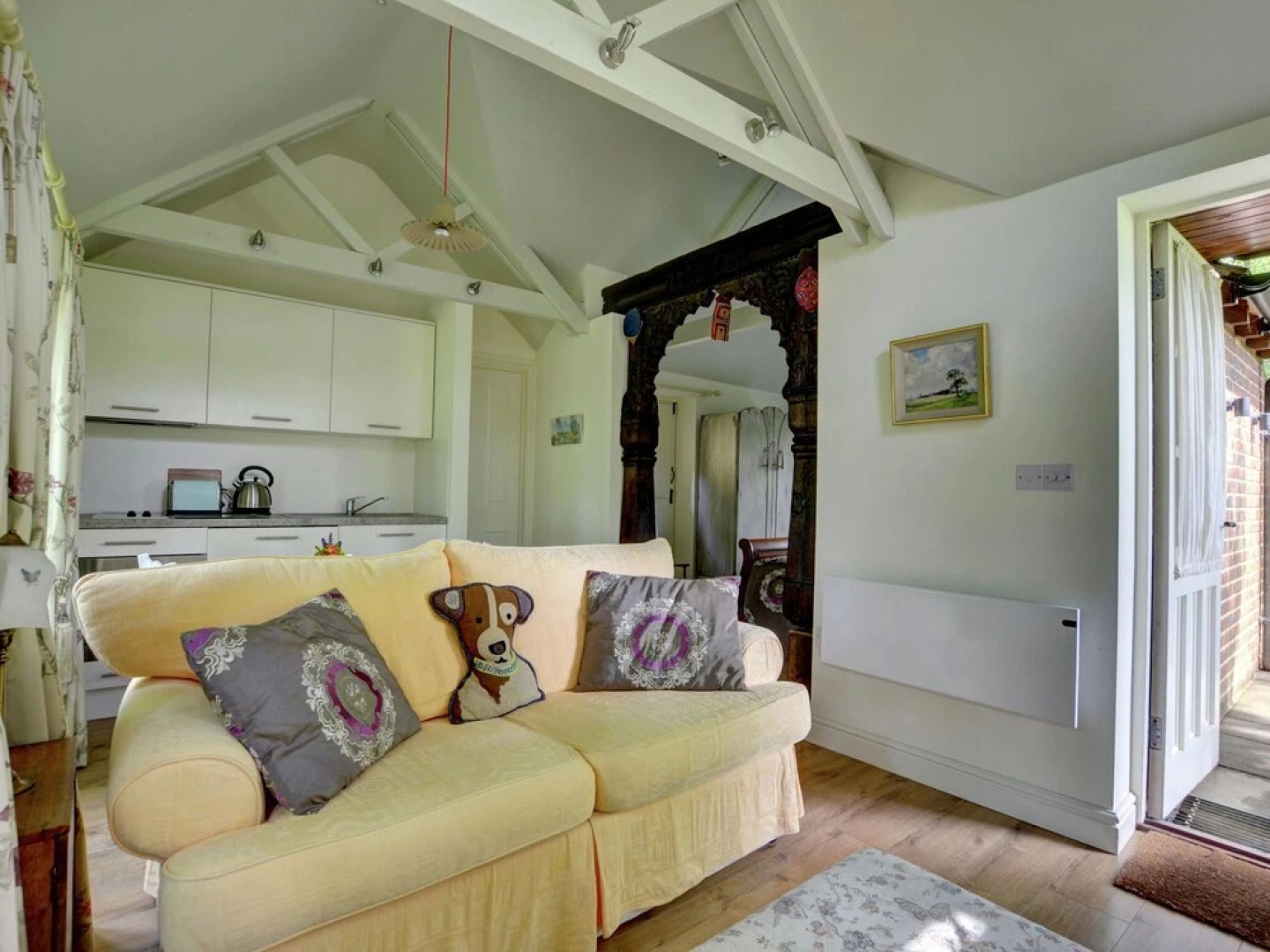 Quaint Holiday Home in Hartfield for Couples near City Center