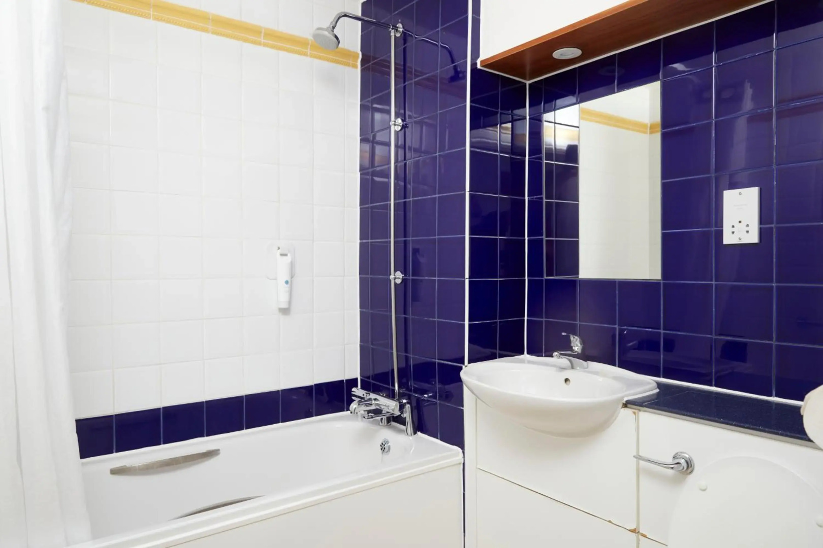 Premier Inn Basingstoke South